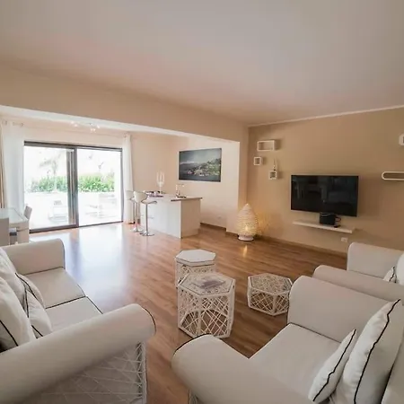Villa Private Modern In Taormina