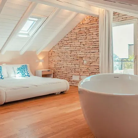 Private Modern In Taormina