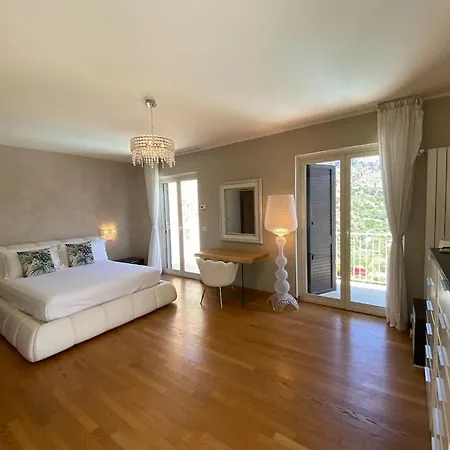 Private Modern In Villa