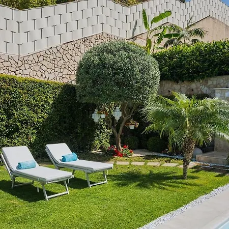 Private Modern In Taormina