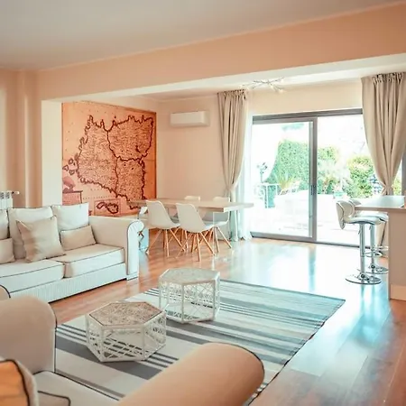 Private Modern In Villa