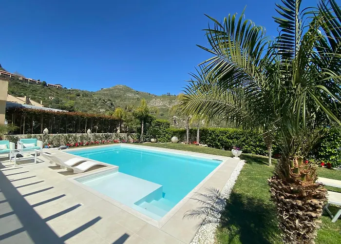 Private Modern In Villa *
