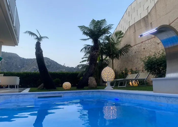 Private Modern In * Taormine
