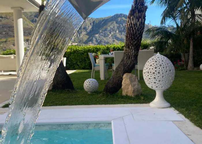 Private Modern In * Taormine